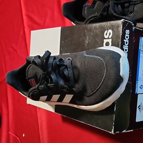 Adidas - Picture 10 of 10